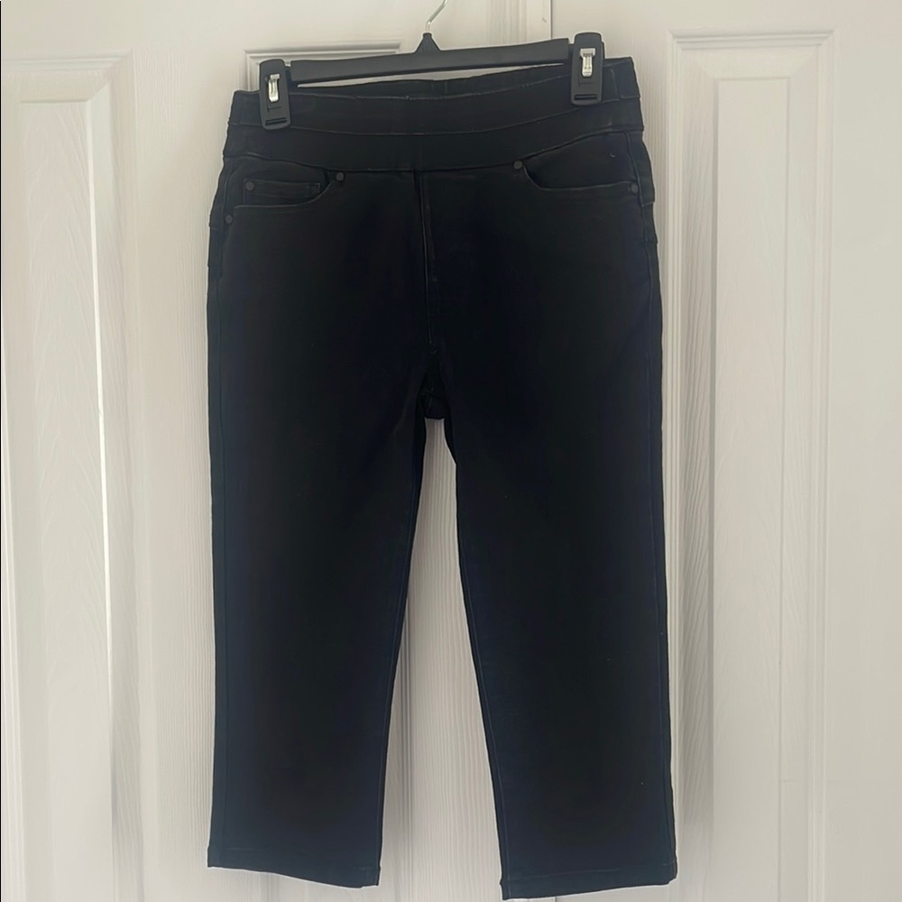 d. jeans Midnight Black Capri Pants